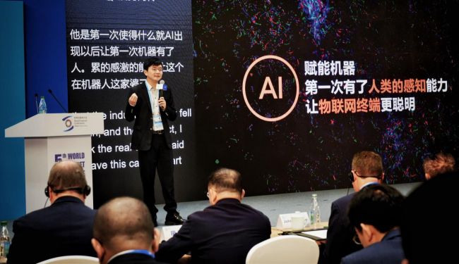 傅盛：AI不會顛覆人 只要一點突破就會帶來變革——中國人工智能網